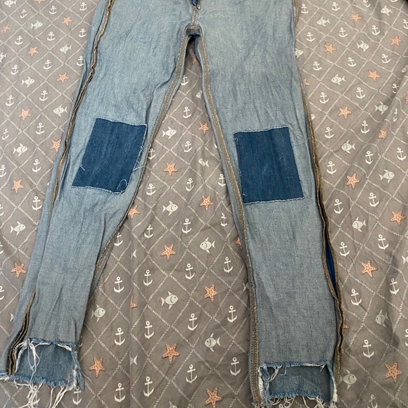 Jeans - Picture 3 of 5